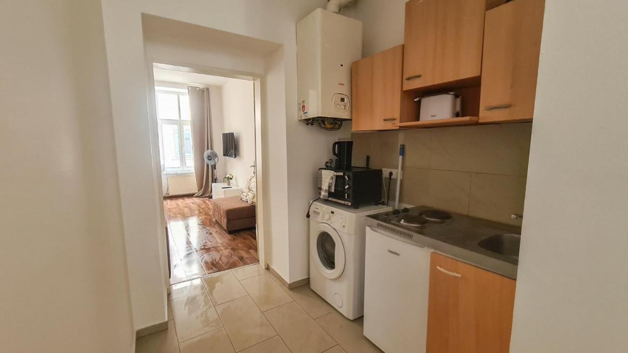 Peaceful 1Br Apt. Near Metro Station Langenfeldg. Apartment Viena Exterior foto